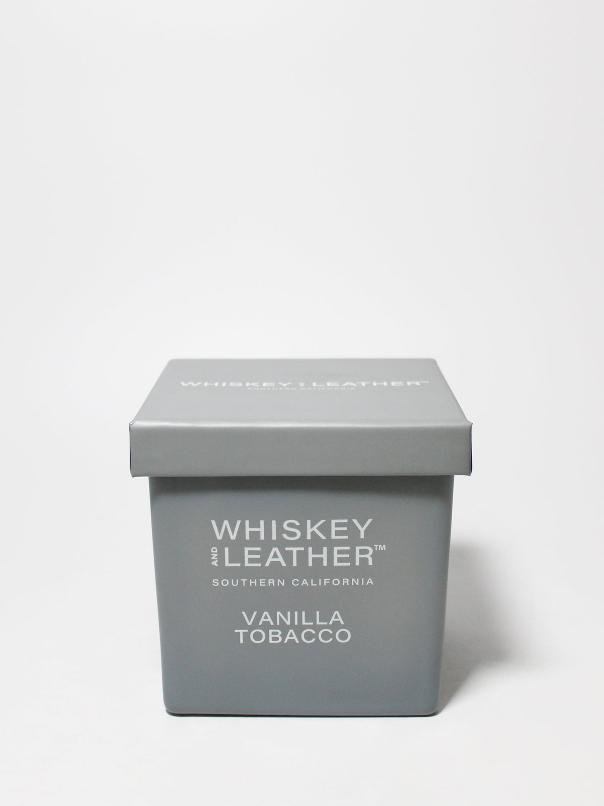 Premium Vanilla Tobacco 16 oz scented candle