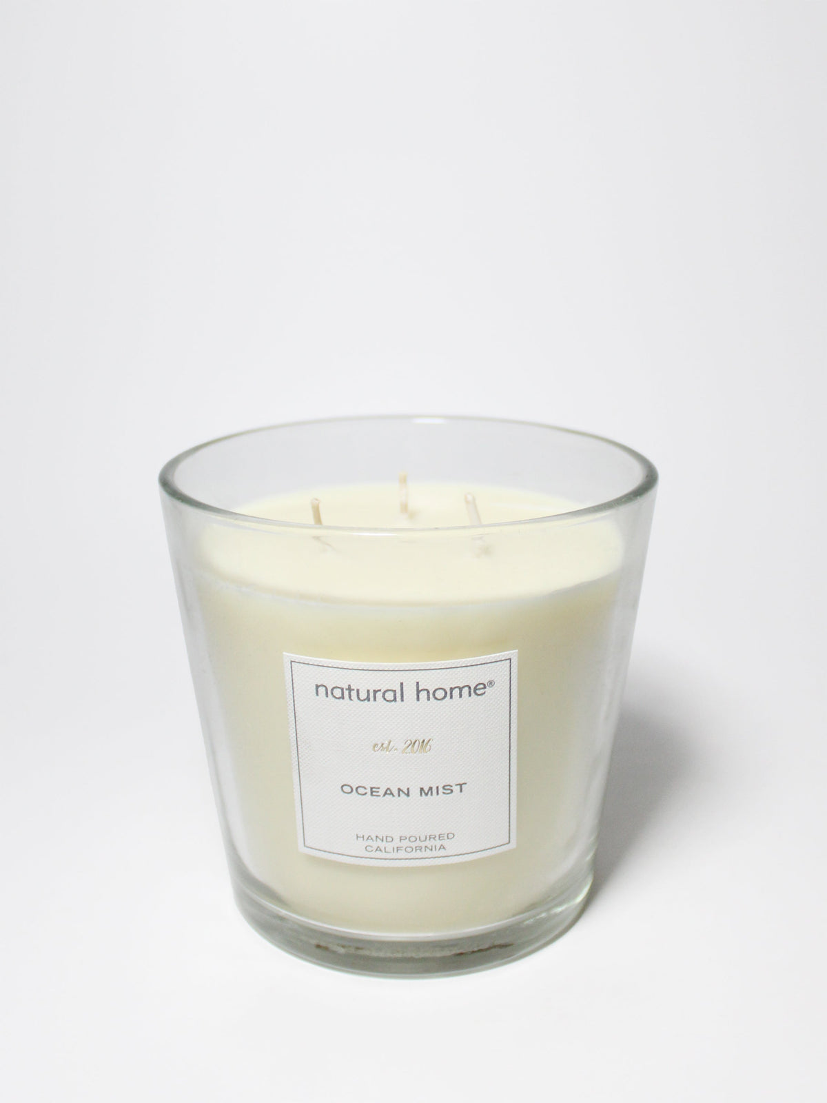 Premium Ocean Mist Natural Home 31 oz scented candle