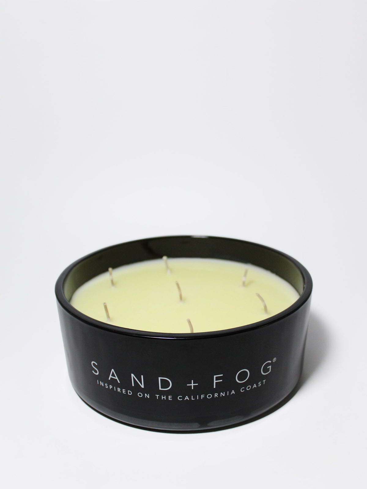 Premium Teakwood 34 oz scented candle