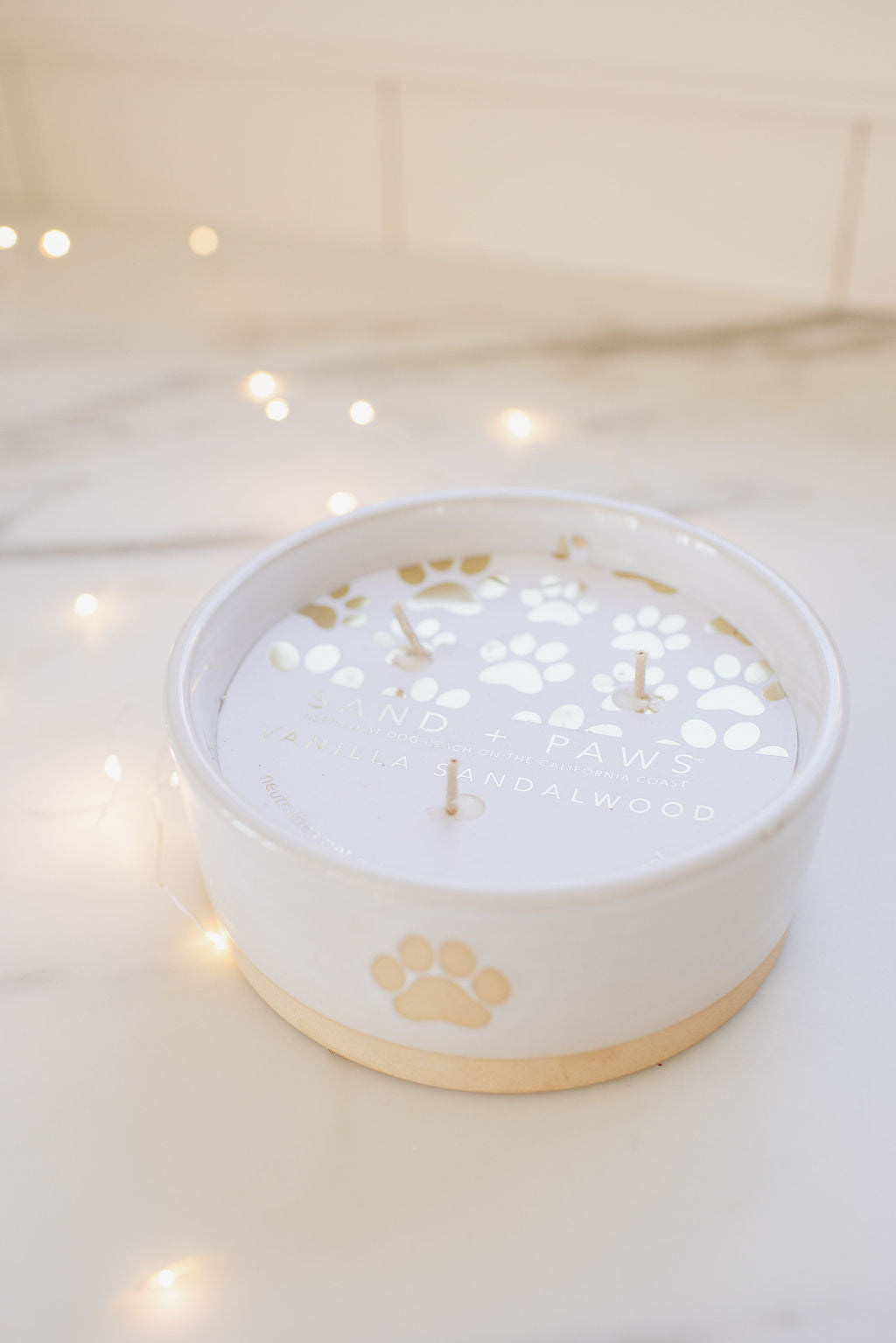 Premium Sand + Paws Vanilla Sandalwood 12 oz scented candle