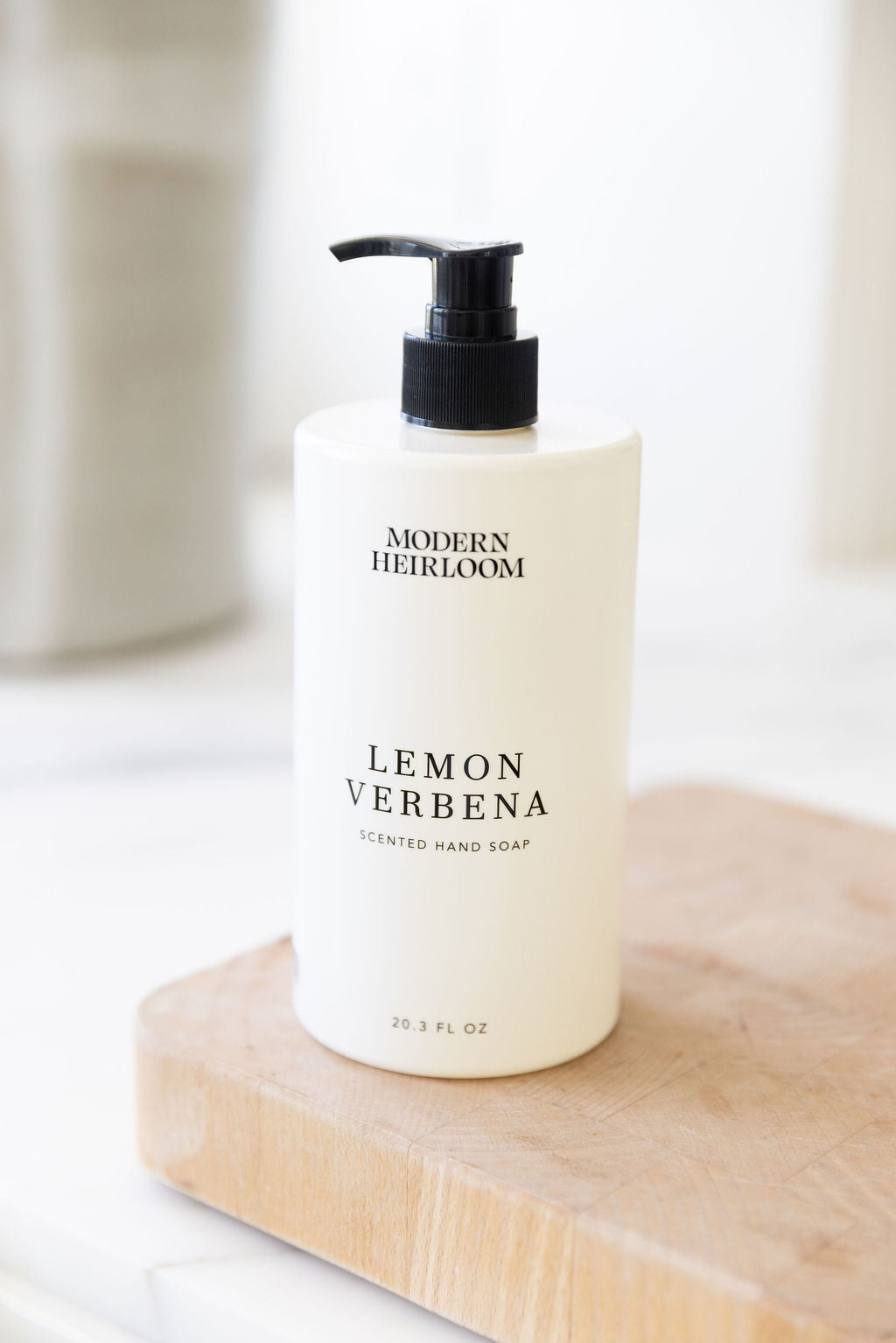 Premium Lemon Verbena Modern Heirloom 20.3 oz Liquid Hand Soap