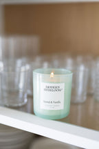 Premium Santal & Vanilla 10 oz scented candle