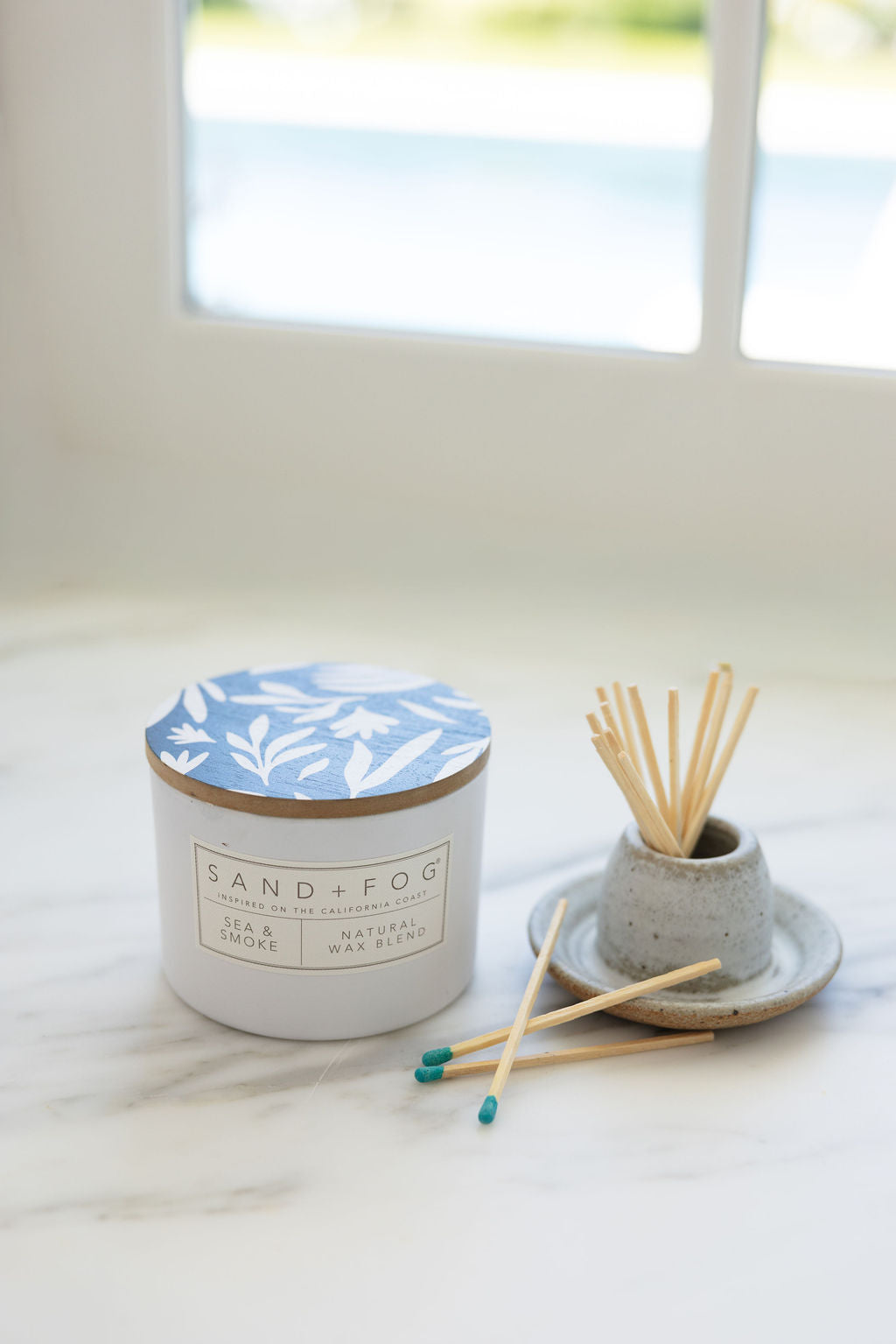 Premium Sea & Smoke 12 oz scented candle