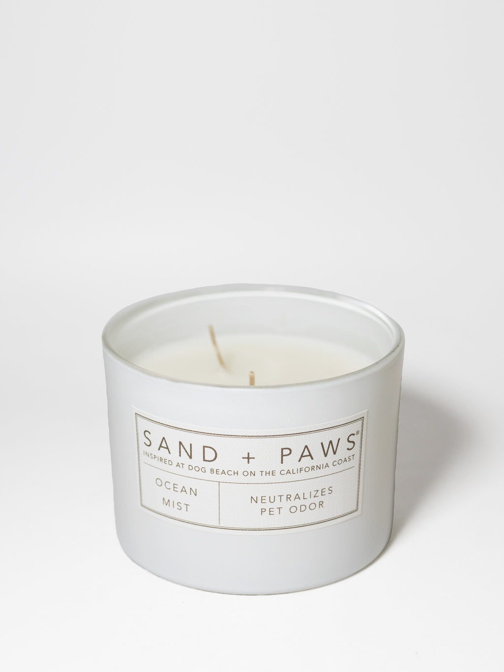 Premium Sand + Paws Ocean Mist 12 oz scented candle