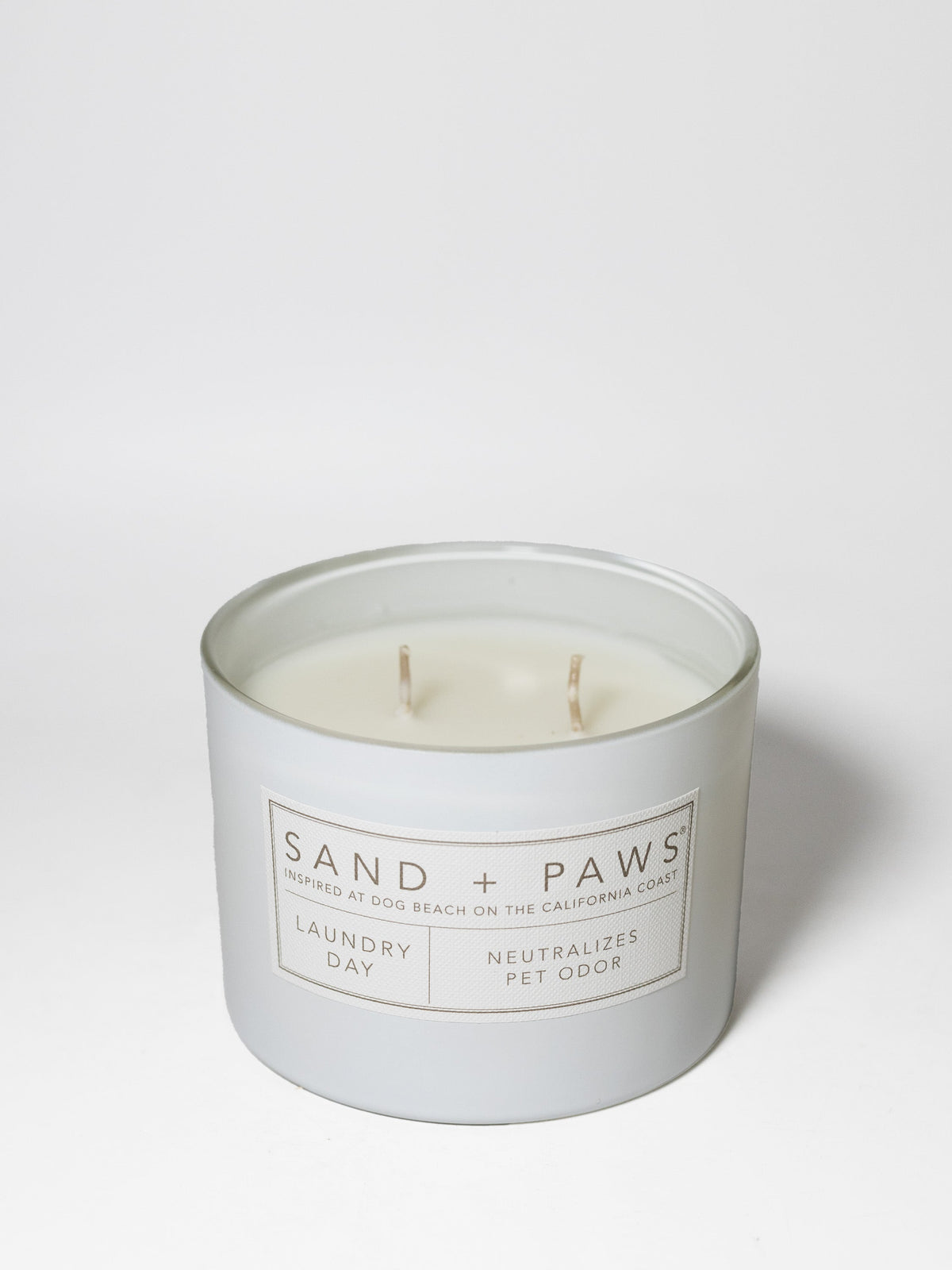 Premium Sand + Paws Laundry Day 12 oz scented candle