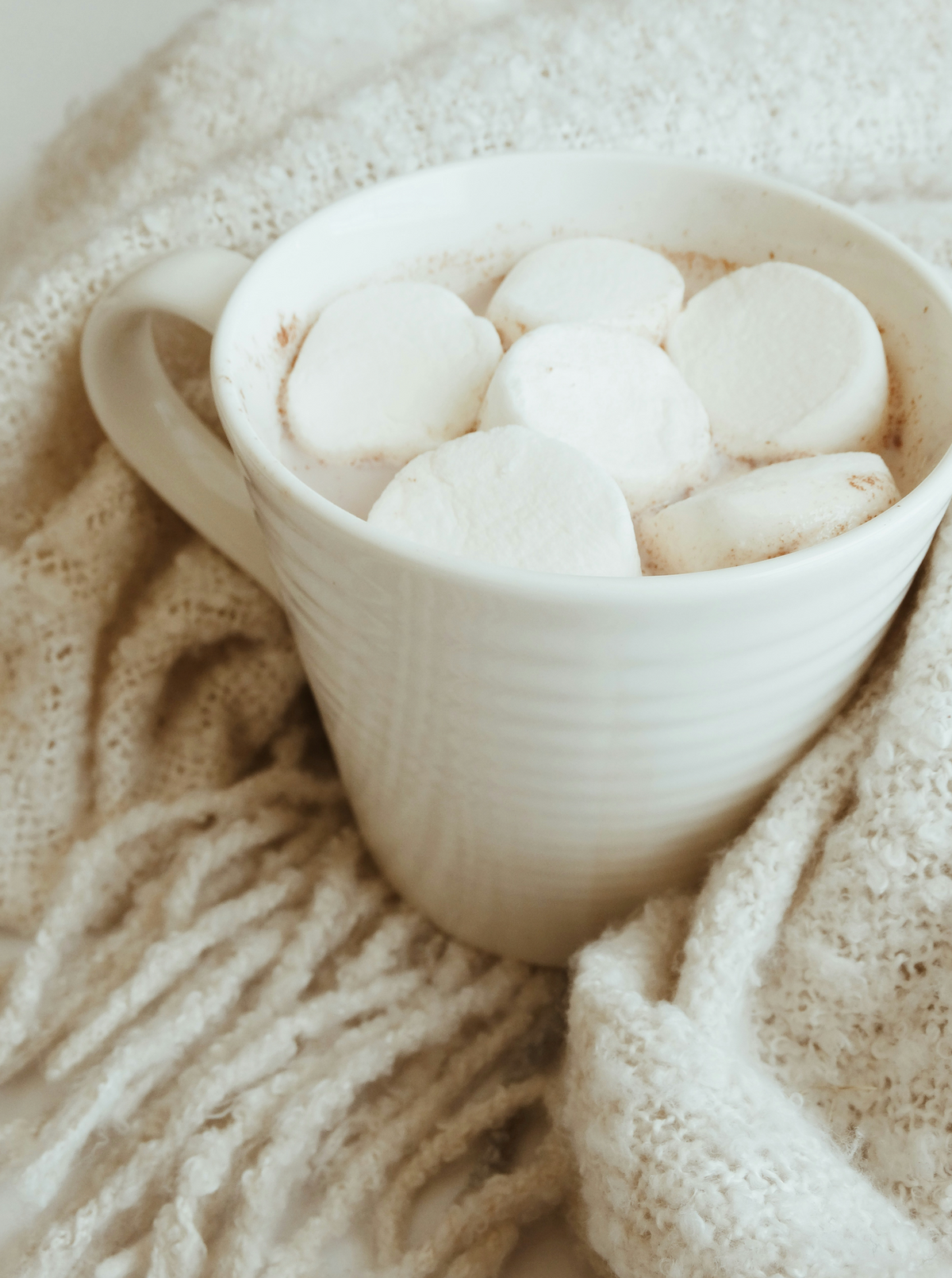 Premium Marshmallow Skies 10 oz scented candle